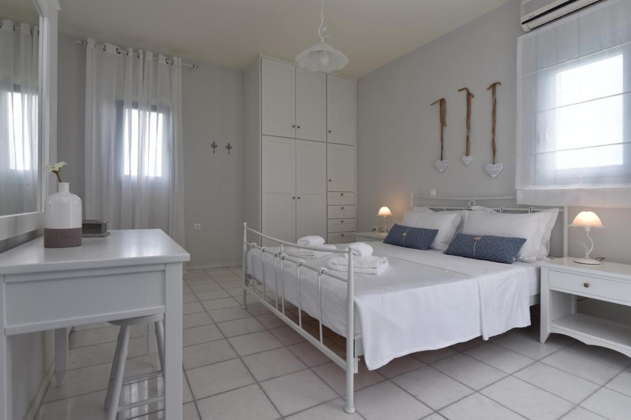 Tonia Apartments Paros Chrisi Akti  Extérieur photo