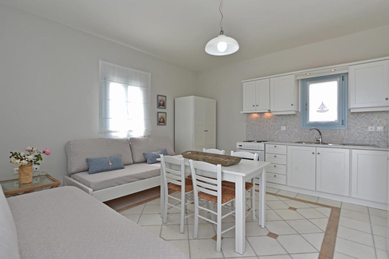 Tonia Apartments Paros Chrisi Akti  Extérieur photo