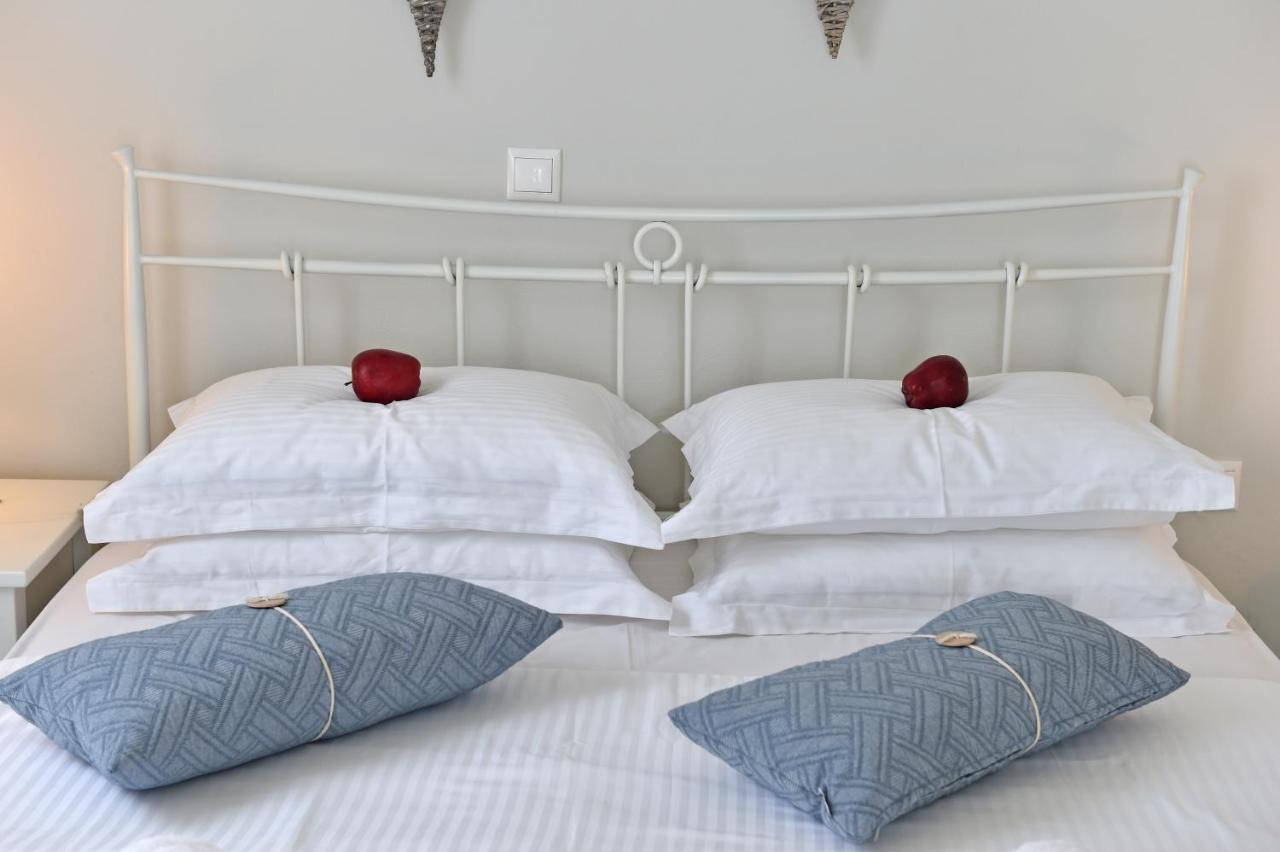 Tonia Apartments Paros Chrisi Akti  Extérieur photo