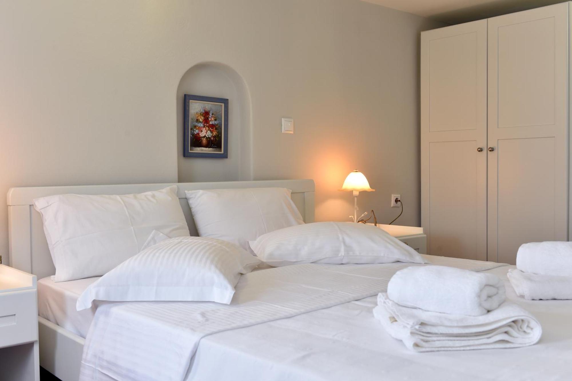 Tonia Apartments Paros Chrisi Akti  Extérieur photo
